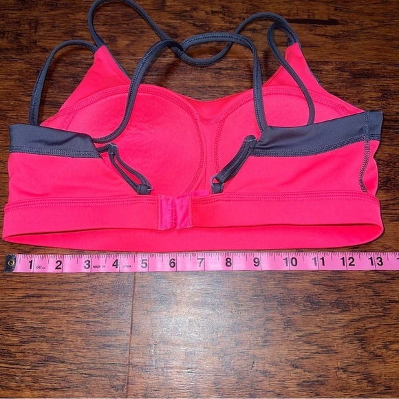 Sports Bra Racerback Pink Workout Bra Clasp Closure Double Straps, Size Medium - Picture 5 of 7